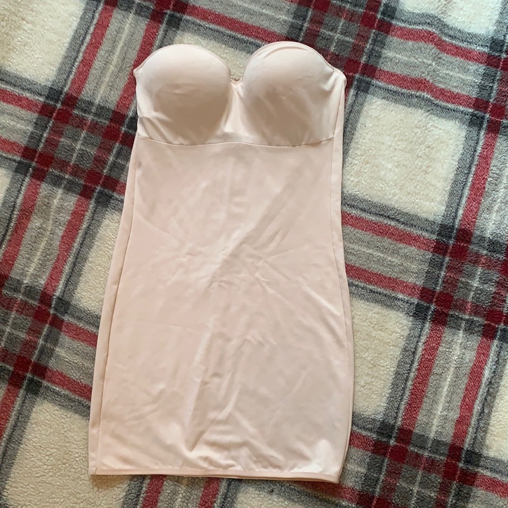 Victoria’s Secret slip bra with under wire 36C